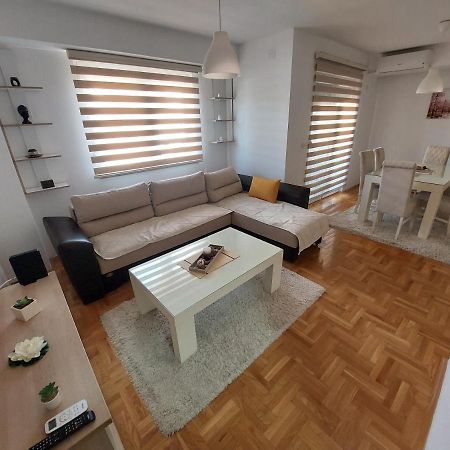 Apartment Gelic Family كومانوفو المظهر الخارجي الصورة