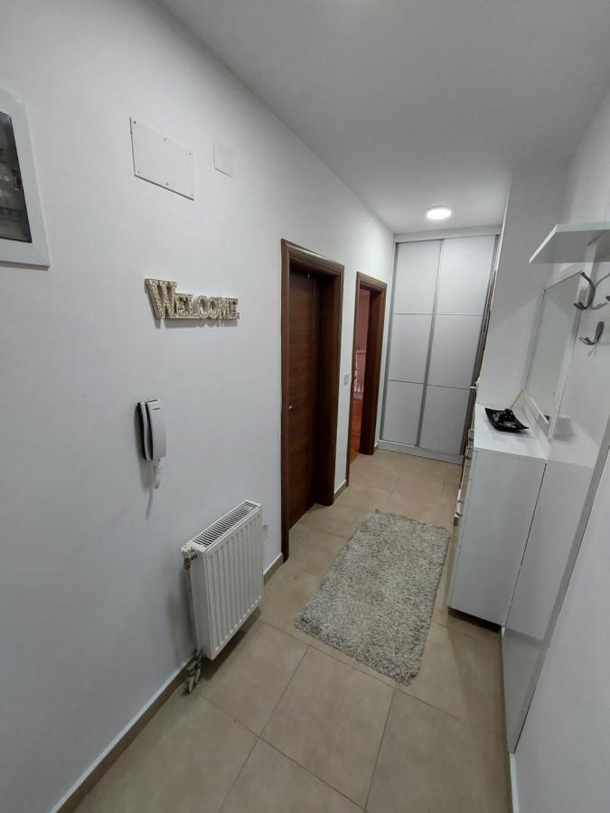 Apartment Gelic Family كومانوفو المظهر الخارجي الصورة