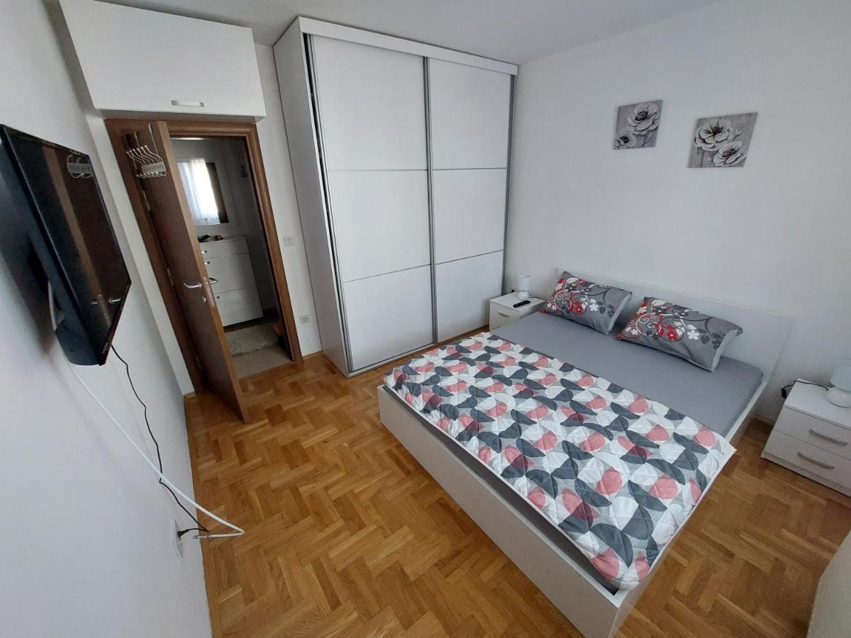 Apartment Gelic Family كومانوفو المظهر الخارجي الصورة
