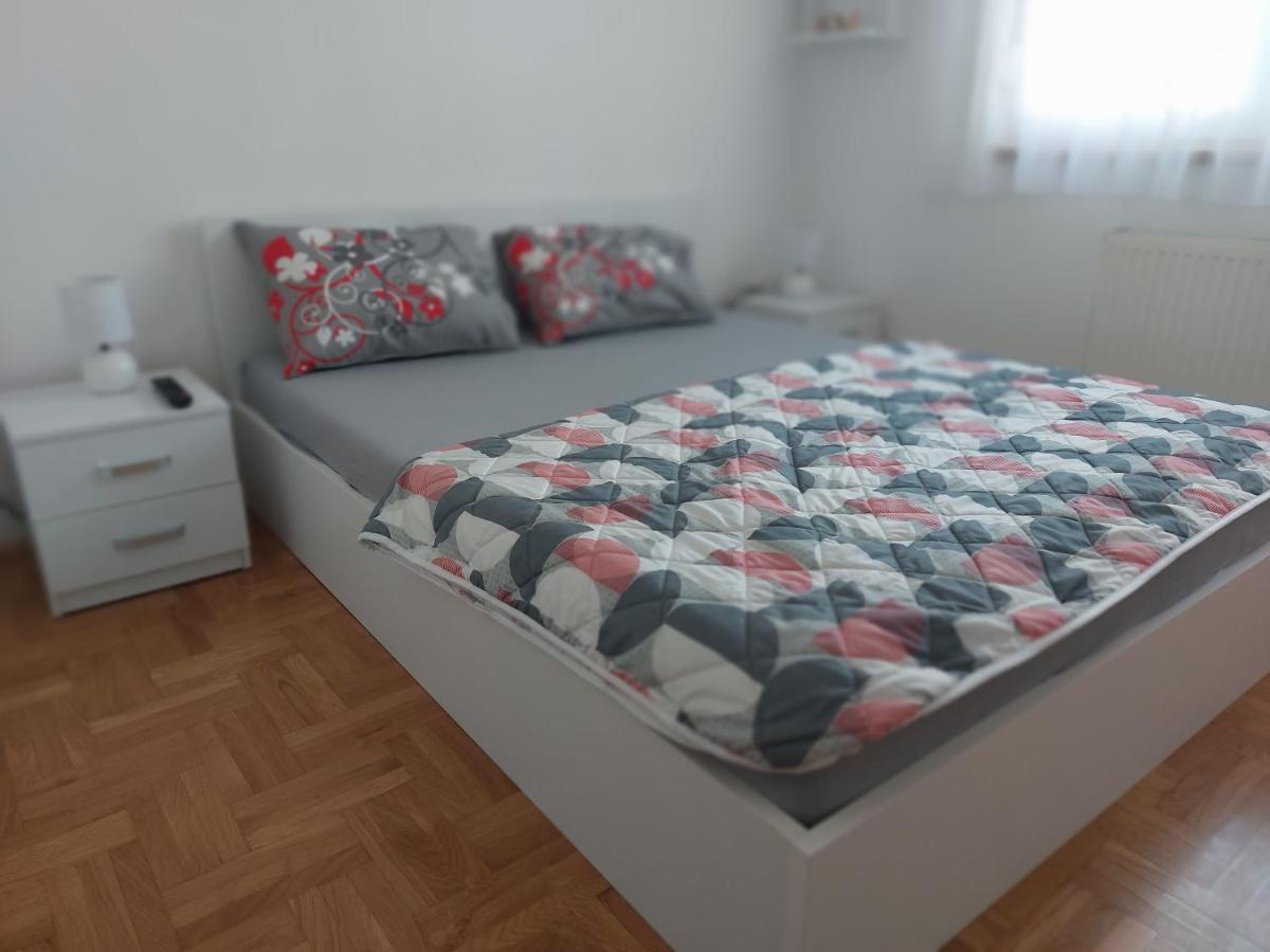 Apartment Gelic Family كومانوفو المظهر الخارجي الصورة